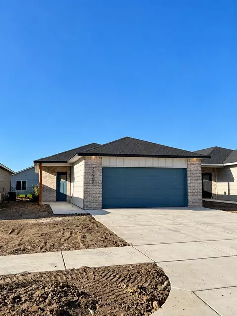 12955 E Willowgreen St, Wichita, KS 67230