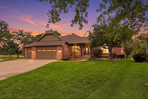 2235 N Tee Time, Wichita, KS 67205