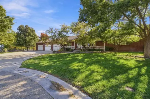 10009 W Lydia Ct, Wichita, KS 67209