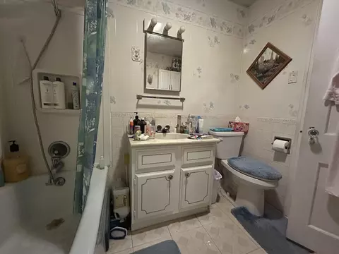 Bath - 512 E 12th, Winfield, KS 67156 photo 2 of 2