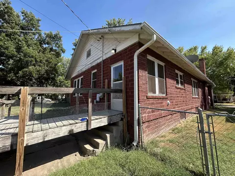 Exterior - 512 E 12th, Winfield, KS 67156 photo 4 of 7