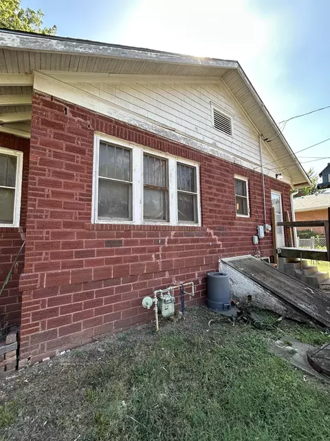 Other - 512 E 12th, Winfield, KS 67156 photo 14 of 17