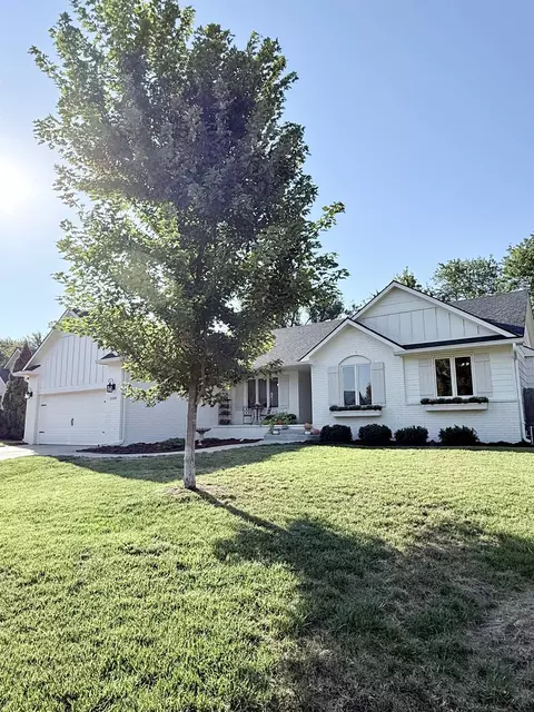 10509 W Westport, Wichita, KS 67212