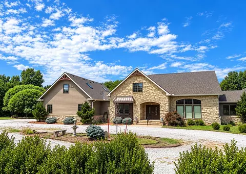 2000 E Madison, Arkansas City, KS 67005