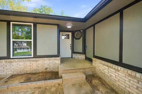 Exterior - 431 W White Tail St, Derby, KS 67037 photo 2 of 6