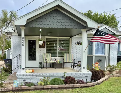826 Old Main St, Newton, KS 67114