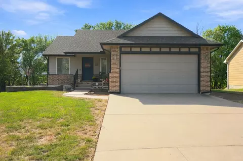 12013 E Boxthorn St, Wichita, KS 67226