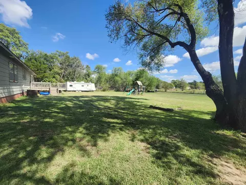 Exterior - 11030 S Anthony Ln, Mulvane, KS 67110 photo 4 of 5