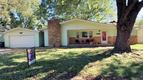 1350 N Taylor, El Dorado, KS 67042