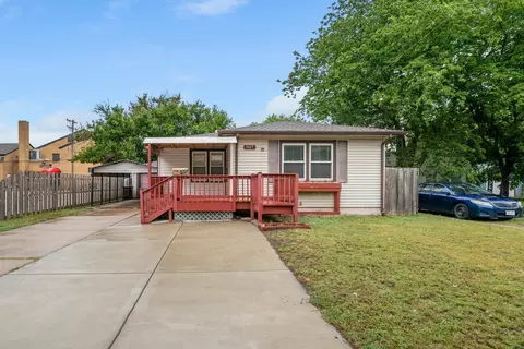837 S Estelle St, Wichita, KS 67211