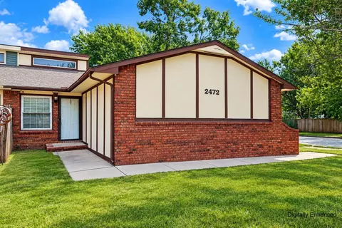 2472 S Capri Ln, Wichita, KS 67210