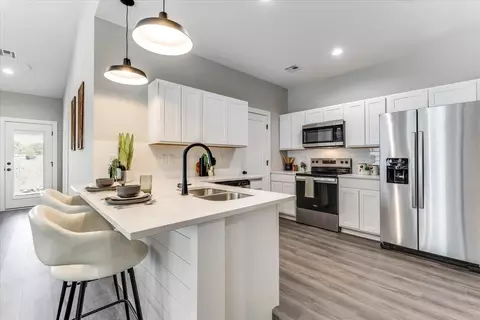 Kitchen - 5165 N Sweetwater Rd, Maize, KS 67101 photo 1 of 4