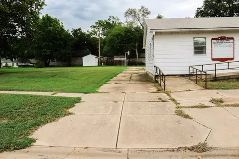 Other - 310 S Central, Mulvane, KS 67110 photo 13 of 14