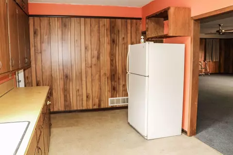 Kitchen - 310 S Central, Mulvane, KS 67110 photo 2 of 2
