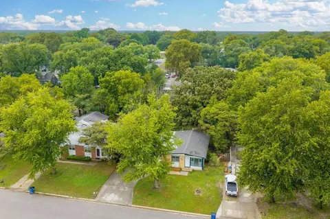 View/Area - 461 S Westview Dr, Derby, KS 67037 photo 1 of 4