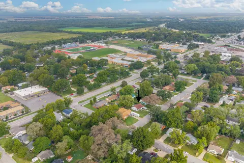 View/Area - 709 N Farrel Dr, Mulvane, KS 67110 photo 2 of 2