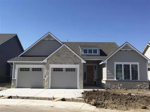 405 N Herrington Cir, Wichita, KS 67206