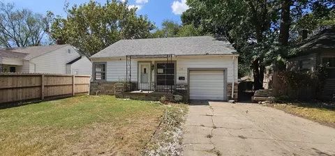 655 S Quentin St, Wichita, KS 67218