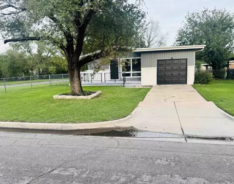 2804 S Everett, Wichita, KS 67217
