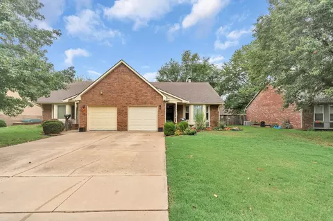 1831 S Beech St, Wichita, KS 67207