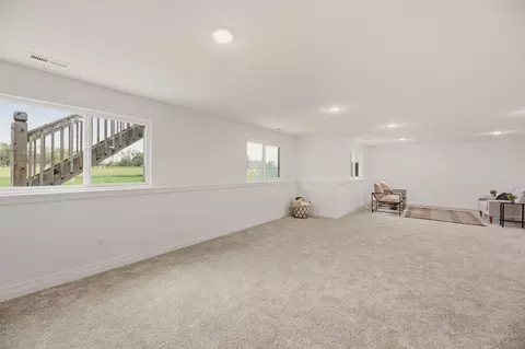 Living - 10514 W Wilkinson, Maize, KS 67101 photo 2 of 4