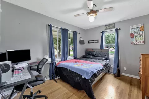 Bedroom - 1703 N Cron St, Augusta, KS 67010 photo 3 of 8