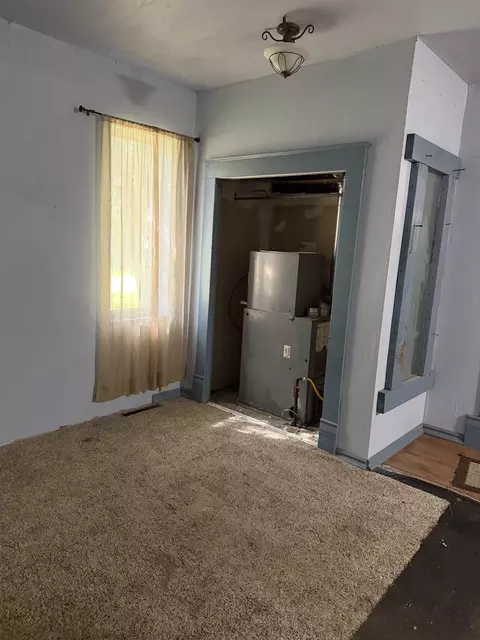 Living - 404 E 7th, Harper, KS 67058 photo 2 of 2