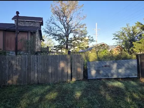 Exterior - 404 E 7th, Harper, KS 67058 photo 10 of 11