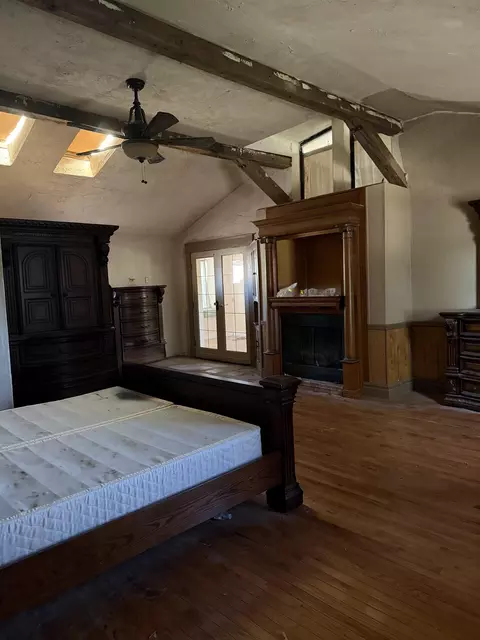 Bedroom - 404 E 7th, Harper, KS 67058 photo 1 of 3