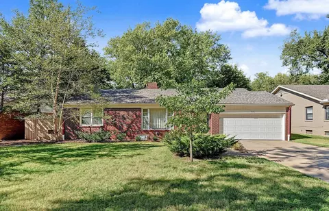 243 S Belmont, Wichita, KS 67218