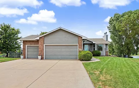 1601 N Nickelton Cir, Wichita, KS 67235