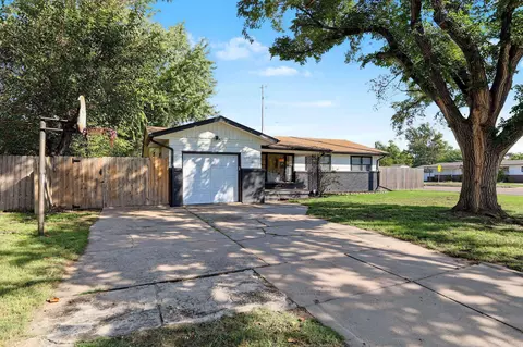 2443 N Marigold, Wichita, KS 67204