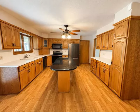Kitchen - 409 N Willow St, Solomon, KS 67480 photo 1 of 4