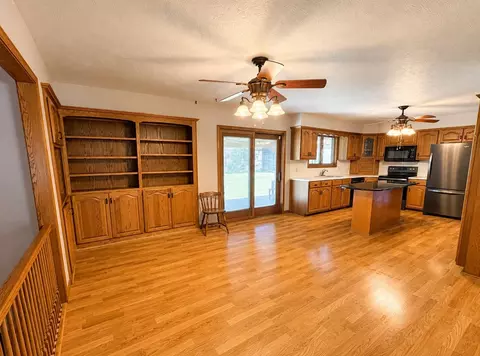 Other - 409 N Willow St, Solomon, KS 67480 photo 2 of 13