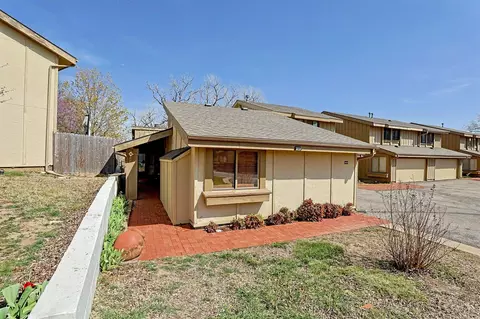 8201 E Harry #1401, Wichita, KS 67207