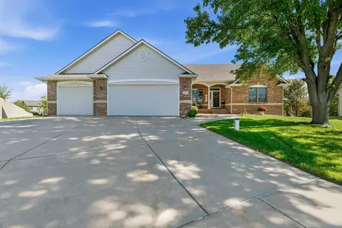 14170 W Highland Spgs, Wichita, KS 67235