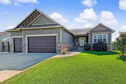 2606 S Lark, Wichita, KS 67215