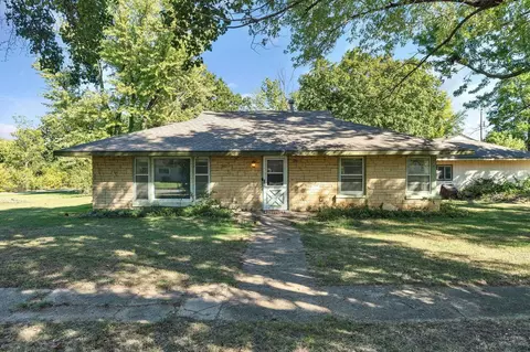 120 N Ohio, Oxford, KS 67119