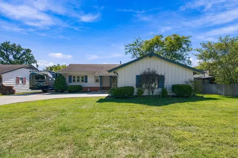 6407 E Rockwood Rd, Wichita, KS 67206
