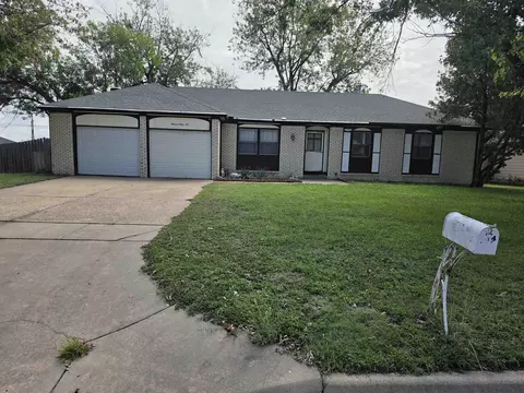 1166 N Sandplum Ln, Wichita, KS 67212