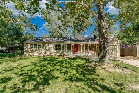 2258 S Old Mnr, Wichita, KS 67218