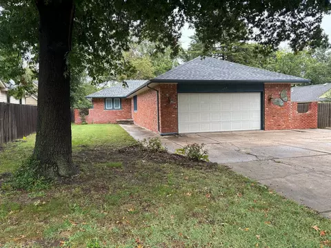 134 S Westfield, Wichita, KS 67209