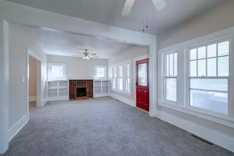 Living - 712 E 10th, Winfield, KS 67156 photo 1 of 6