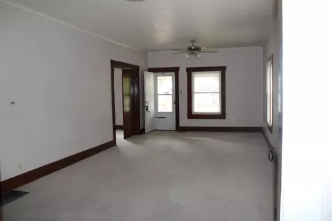 Living - 710 E 14th Ave, Winfield, KS 67156 photo 4 of 5