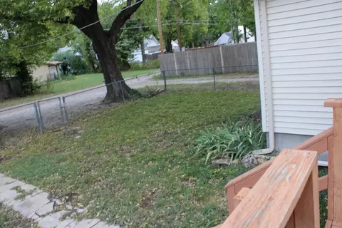 Exterior - 710 E 14th Ave, Winfield, KS 67156 photo 2 of 5