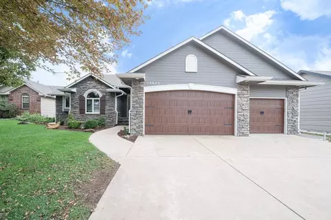 13672 W Highland Springs Ct, Wichita, KS 67235