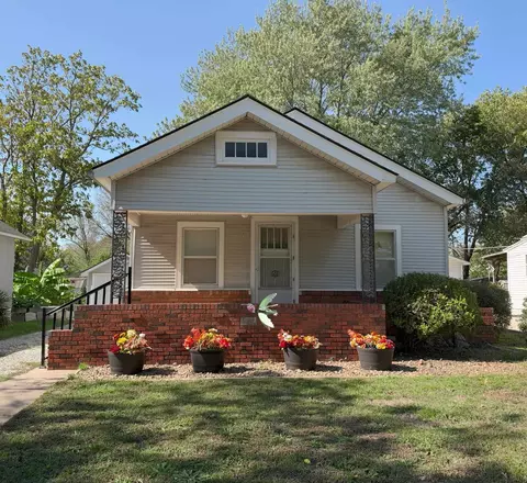 1533 S Ellis Ave, Wichita, KS 67211