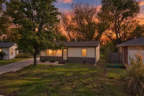 1942 S Custer, Wichita, KS 67213