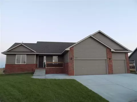12417 E Casa Bella Ct, Wichita, KS 67207