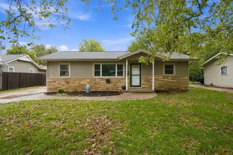 5256 S Madison Ave, Wichita, KS 67216